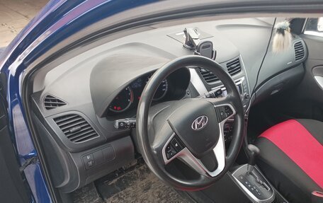 Hyundai Solaris II рестайлинг, 2011 год, 790 000 рублей, 7 фотография