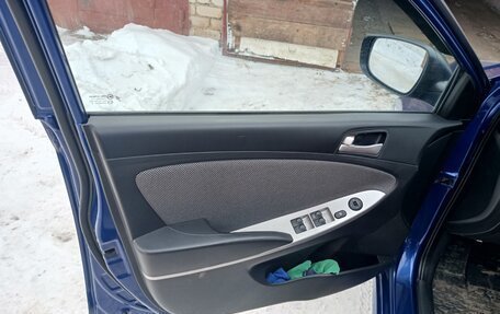 Hyundai Solaris II рестайлинг, 2011 год, 790 000 рублей, 6 фотография