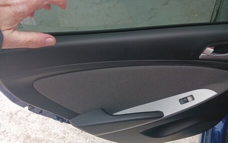 Hyundai Solaris II рестайлинг, 2011 год, 790 000 рублей, 16 фотография