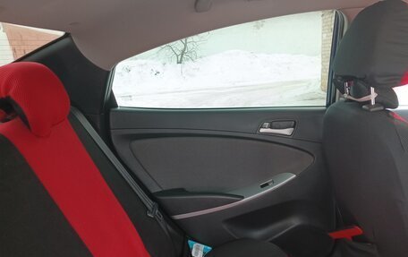 Hyundai Solaris II рестайлинг, 2011 год, 790 000 рублей, 22 фотография