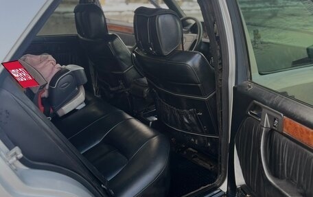 Mercedes-Benz E-Класс, 1993 год, 525 000 рублей, 5 фотография