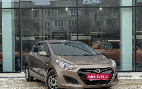 Hyundai i30 II рестайлинг, 2014 год, 827 000 рублей, 3 фотография