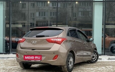 Hyundai i30 II рестайлинг, 2014 год, 827 000 рублей, 5 фотография