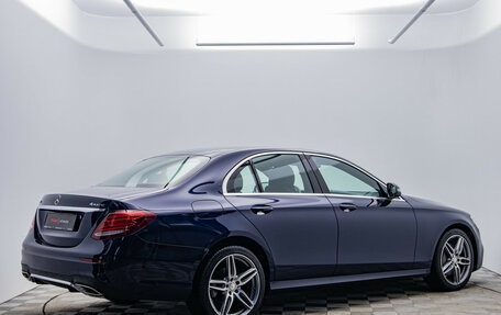 Mercedes-Benz E-Класс, 2020 год, 4 020 000 рублей, 5 фотография