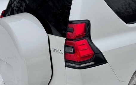 Toyota Land Cruiser Prado 150 рестайлинг 2, 2021 год, 5 895 000 рублей, 21 фотография