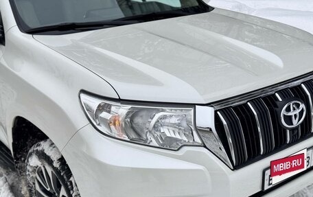 Toyota Land Cruiser Prado 150 рестайлинг 2, 2021 год, 5 895 000 рублей, 25 фотография