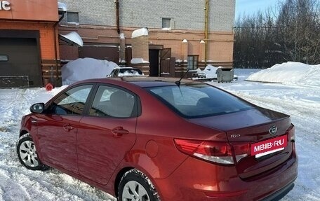 KIA Rio III рестайлинг, 2015 год, 1 099 000 рублей, 2 фотография