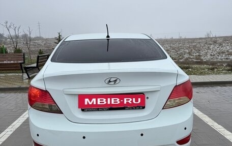Hyundai Solaris II рестайлинг, 2011 год, 680 000 рублей, 6 фотография