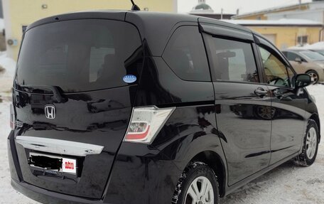 Honda Freed I, 2012 год, 1 240 000 рублей, 5 фотография