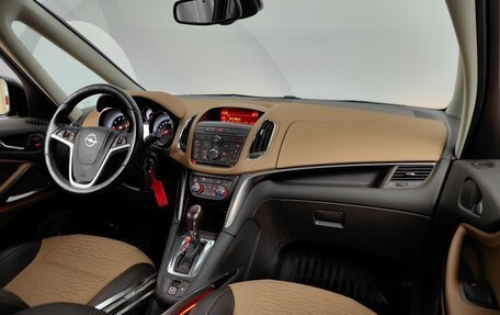 Opel Zafira C рестайлинг, 2013 год, 1 198 000 рублей, 11 фотография