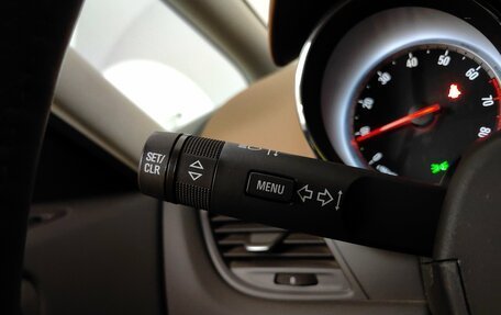 Opel Zafira C рестайлинг, 2013 год, 1 198 000 рублей, 17 фотография