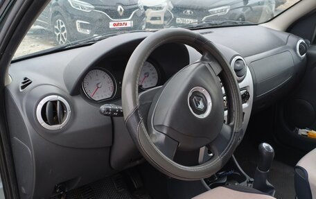 Renault Logan I, 2011 год, 550 000 рублей, 7 фотография