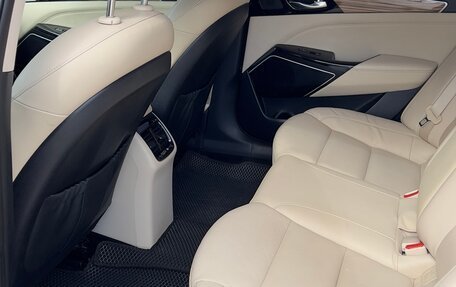 KIA K7, 2016 год, 2 275 000 рублей, 20 фотография