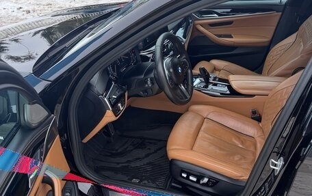 BMW 5 серия, 2017 год, 4 390 000 рублей, 7 фотография