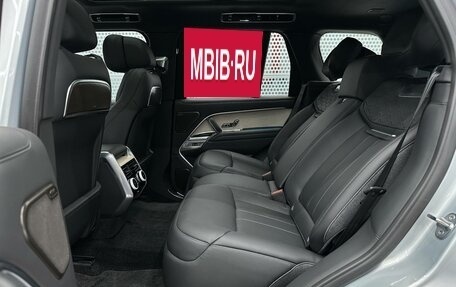 Land Rover Range Rover IV рестайлинг, 2025 год, 31 500 000 рублей, 25 фотография