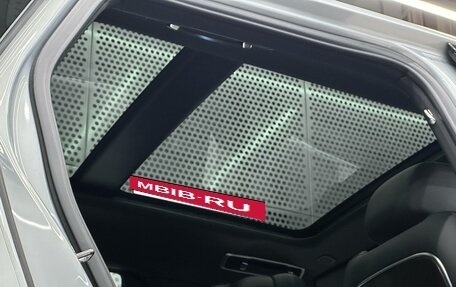 Land Rover Range Rover IV рестайлинг, 2025 год, 31 500 000 рублей, 30 фотография