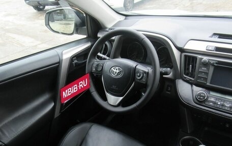 Toyota RAV4, 2016 год, 2 400 000 рублей, 13 фотография