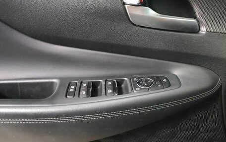 Hyundai Santa Fe IV, 2018 год, 2 970 000 рублей, 19 фотография