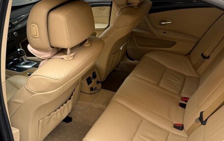 BMW 5 серия, 2009 год, 1 450 000 рублей, 6 фотография