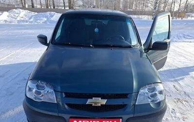 Chevrolet Niva I рестайлинг, 2017 год, 750 000 рублей, 1 фотография
