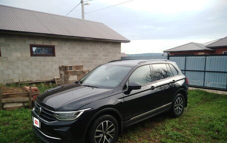 Volkswagen Tiguan II, 2021 год, 3 230 000 рублей, 1 фотография