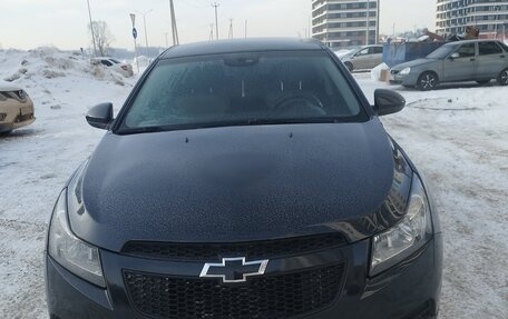 Chevrolet Cruze II, 2011 год, 535 000 рублей, 2 фотография