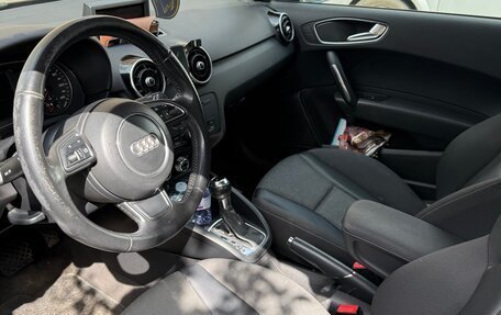 Audi A1, 2011 год, 1 070 000 рублей, 5 фотография