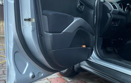 Mitsubishi Outlander III рестайлинг 3, 2010 год, 1 350 000 рублей, 8 фотография