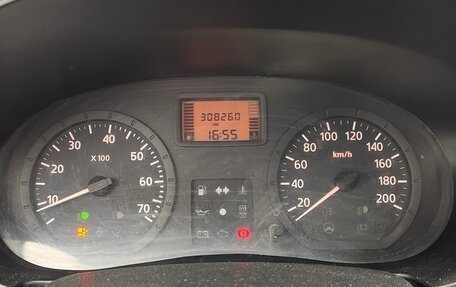 Renault Logan I, 2006 год, 300 000 рублей, 11 фотография