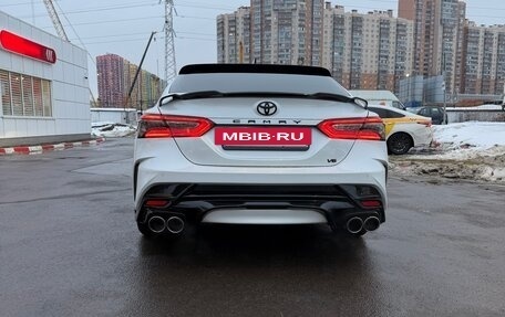 Toyota Camry, 2020 год, 3 690 000 рублей, 5 фотография