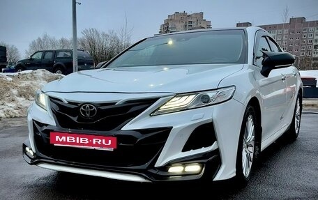 Toyota Camry, 2020 год, 3 690 000 рублей, 2 фотография