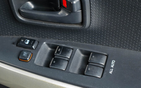 Toyota Ist II, 2003 год, 529 000 рублей, 16 фотография