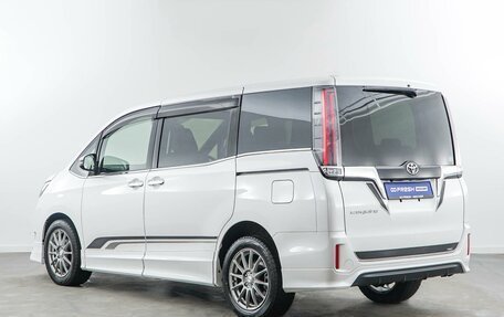 Toyota Esquire I, 2018 год, 2 457 077 рублей, 2 фотография