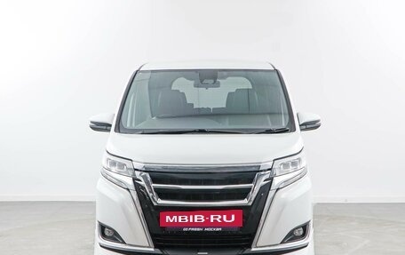 Toyota Esquire I, 2018 год, 2 457 077 рублей, 3 фотография