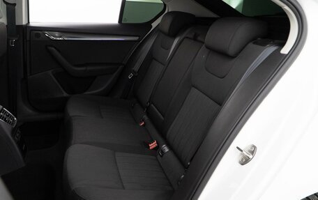 Skoda Octavia, 2018 год, 2 369 999 рублей, 10 фотография