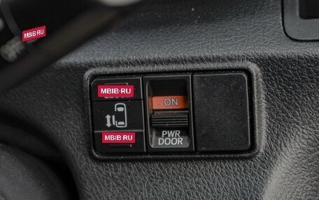 Toyota Sienta II, 2019 год, 1 669 000 рублей, 8 фотография