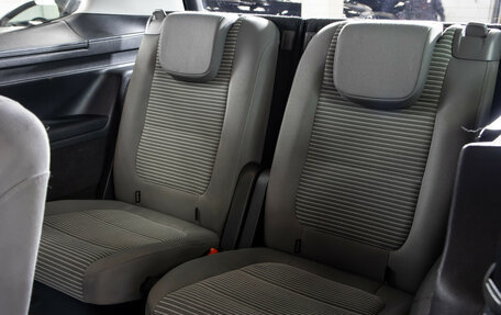 SEAT Alhambra II рестайлинг, 2014 год, 1 348 000 рублей, 8 фотография