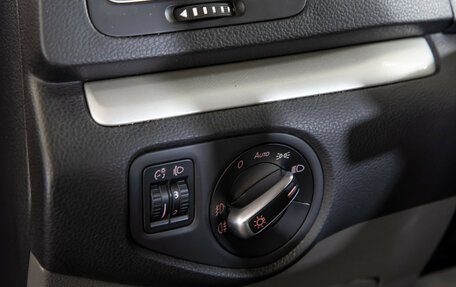 SEAT Alhambra II рестайлинг, 2014 год, 1 348 000 рублей, 15 фотография