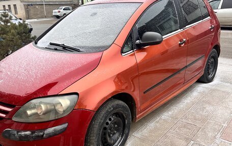 Volkswagen Golf Plus I, 2007 год, 380 000 рублей, 2 фотография