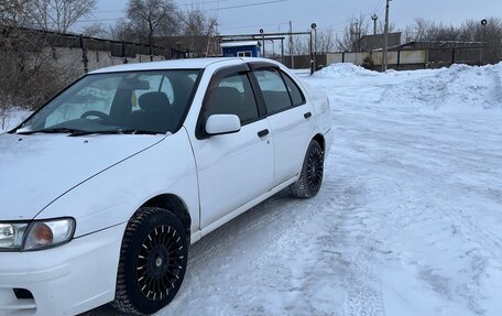 Nissan Pulsar IV, 1997 год, 285 000 рублей, 2 фотография