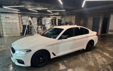 BMW 5 серия, 2018 год, 3 650 000 рублей, 10 фотография