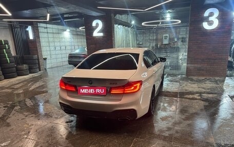 BMW 5 серия, 2018 год, 3 650 000 рублей, 13 фотография