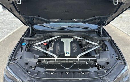 BMW X5, 2021 год, 9 000 000 рублей, 2 фотография