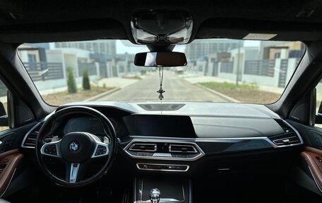 BMW X5, 2021 год, 9 000 000 рублей, 18 фотография