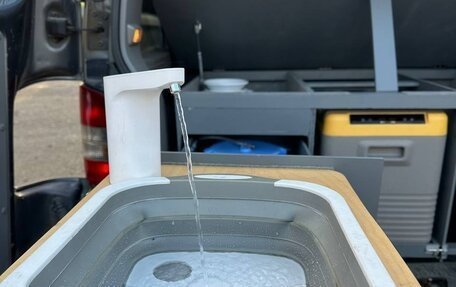 Volkswagen Caravelle T5, 2013 год, 2 550 000 рублей, 18 фотография