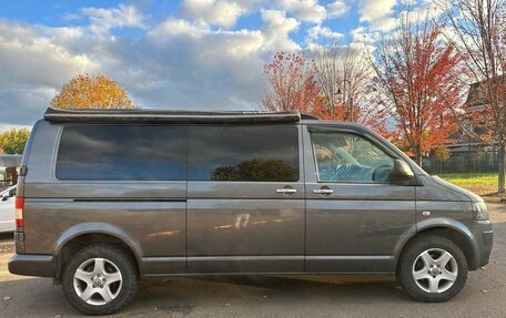 Volkswagen Caravelle T5, 2013 год, 2 550 000 рублей, 4 фотография