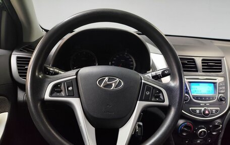 Hyundai Solaris II рестайлинг, 2012 год, 899 000 рублей, 15 фотография