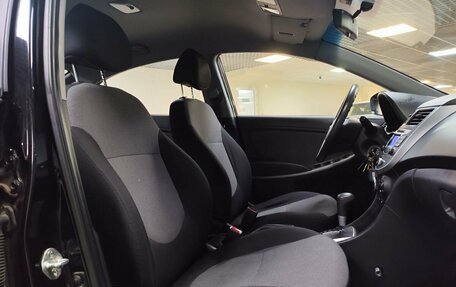 Hyundai Solaris II рестайлинг, 2012 год, 899 000 рублей, 12 фотография