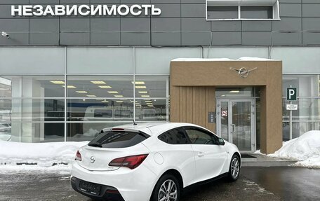 Opel Astra J, 2013 год, 750 000 рублей, 3 фотография