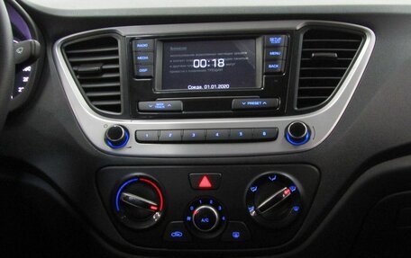 Hyundai Solaris II рестайлинг, 2018 год, 1 144 000 рублей, 20 фотография